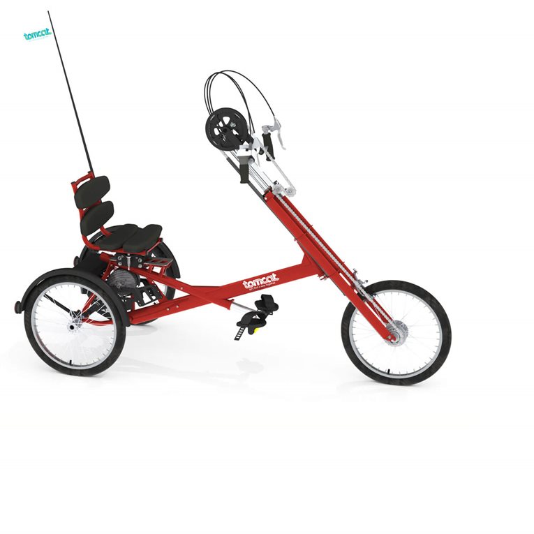 Sittesykkel med motor og armfremdrift